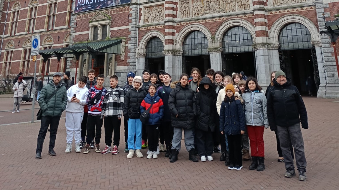 Hollanda Eğitim Grubu tarafından 01.02.2024-02.02.2024 tarihleri arasında Amsterdam merkezli Dil ve Kültür gezisi